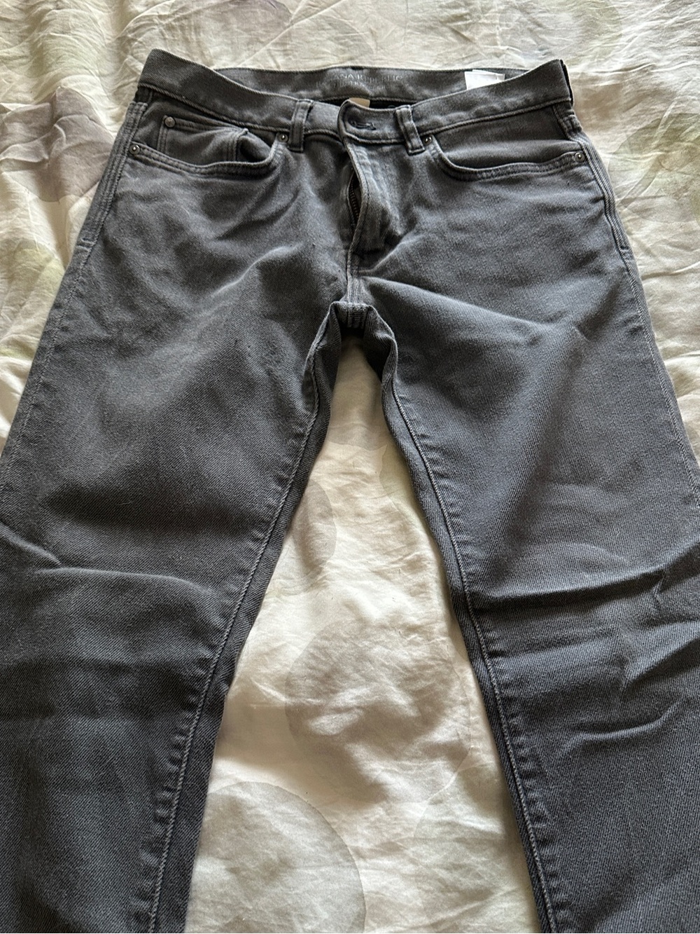 Banana Republic Slim Traveler jeans, 32x32